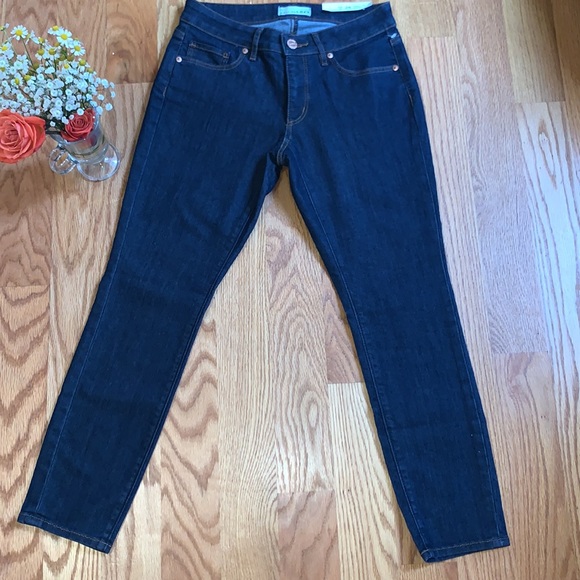 LOFT Curvy High Waist Skinny Jeans 👖 - Picture 5 of 8
